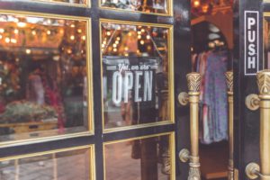 What to Look for When Finding a Pawn Shop: A Guide to Finding the Right One Smart Money Tips for small businesses