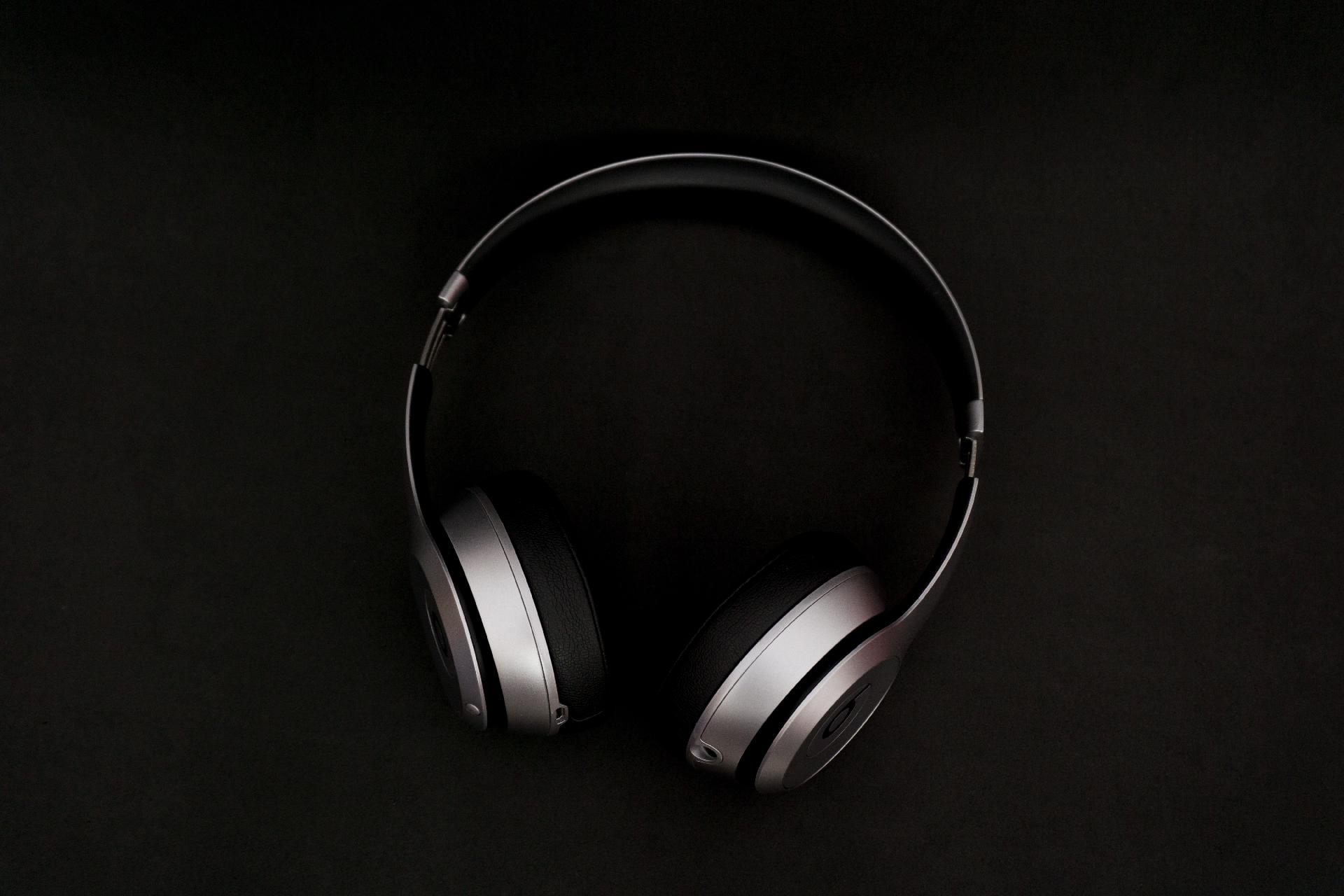 What Are The Best Bluetooth Wireless Headphones?