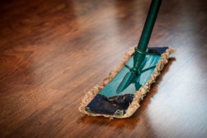 4 Big Ways a Commercial Cleaning Service Will Benefit Your Company