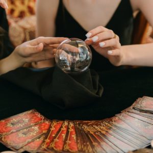 Astrology Reading: 5 Reasons to Get One