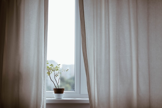 Enhancing Your Home Décor with High-Quality Drapery Fabrics